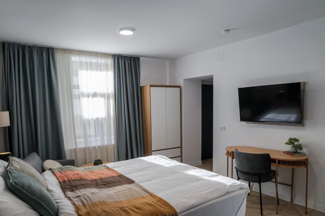 The Chic Retreat Apartment Bukares Bagian luar foto